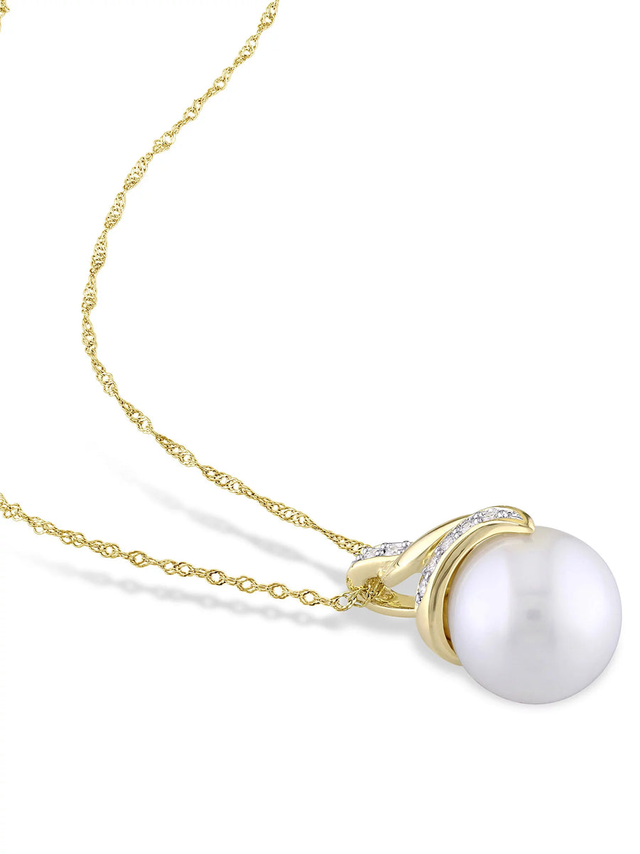 [14K] Yellow Gold Cultured Pearl & Diamond Necklace