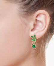 [14K] White Gold  Emerald (5-1/4 Ct. T.W.) & Diamond (1-1/4 Ct. T.W.) Teardrop Earrings