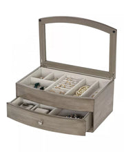 Chelsea Jewelry Box & Case