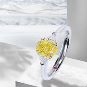 [18K, 1.27 carat] Yellow Gold Oval Fancy Vivid Yellow Color Diamond